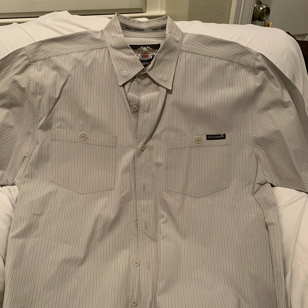 HD garage shirt in great condition.
